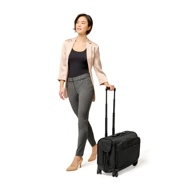 Briggs & Riley NEW Baseline Wide Carry-On Wheeled Garment Spinner