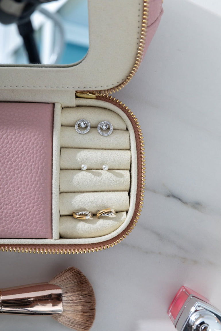 Mia Elyssia Cosmetics & Jewellery Case