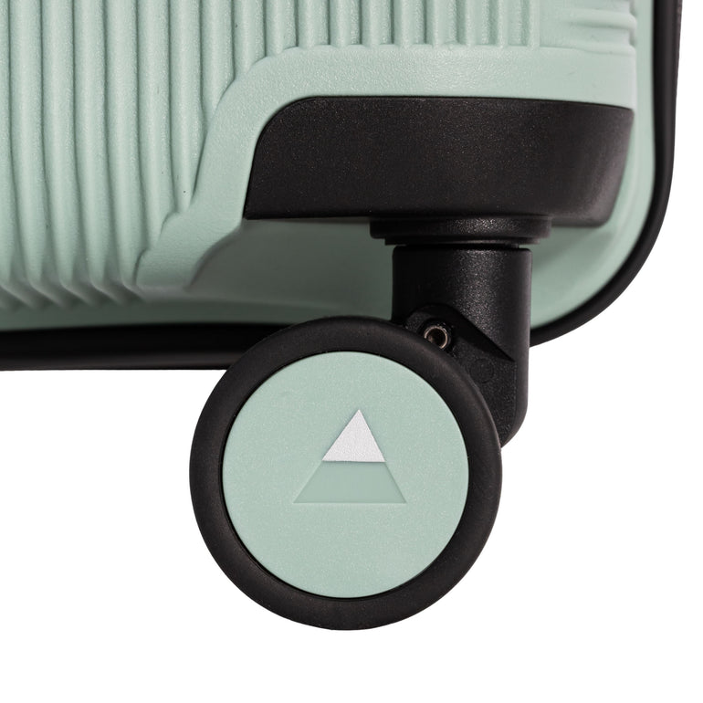 Airstream Anchorage 2-Piece Luggage Set