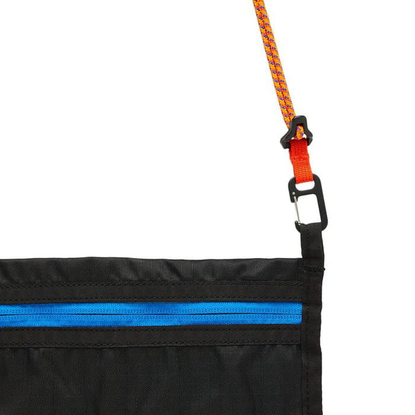 Cotopaxi Lista 2L Lightweight Crossbody Bag - Cada Dia - Black