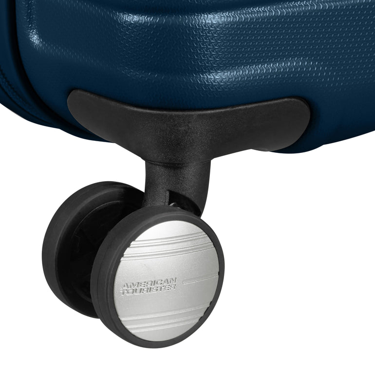 American Tourister High Turn Spinner Carry-On Luggage