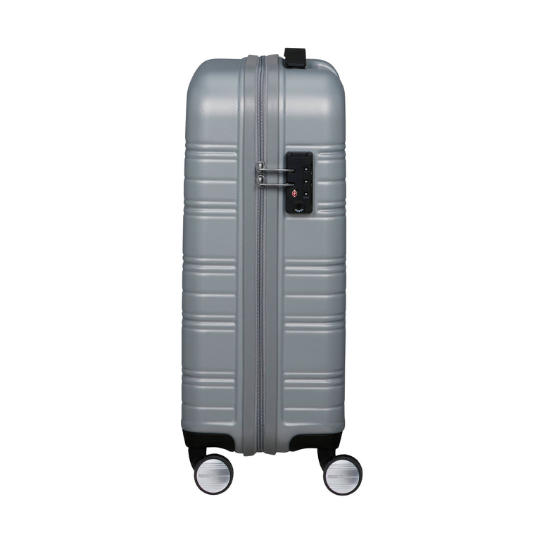 American Tourister High Turn Spinner Carry-On Luggage