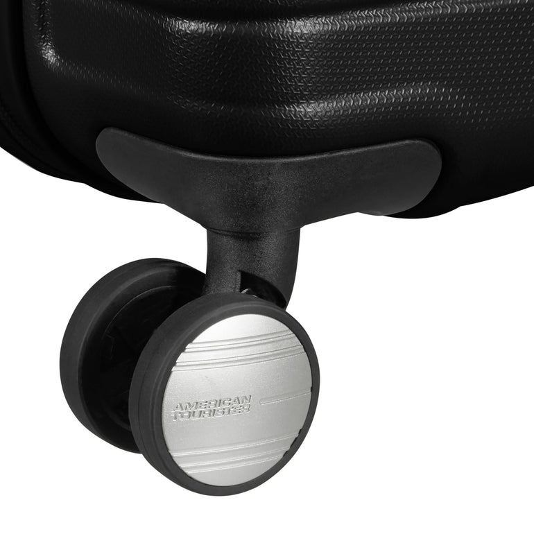 American Tourister High Turn Spinner Carry-On Luggage