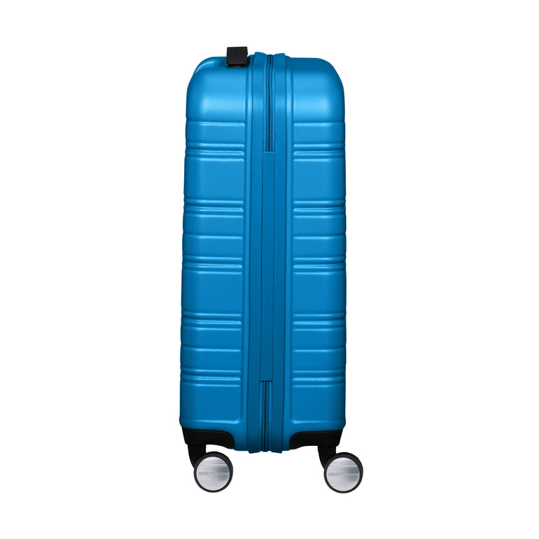 American Tourister High Turn Spinner Carry-On Luggage