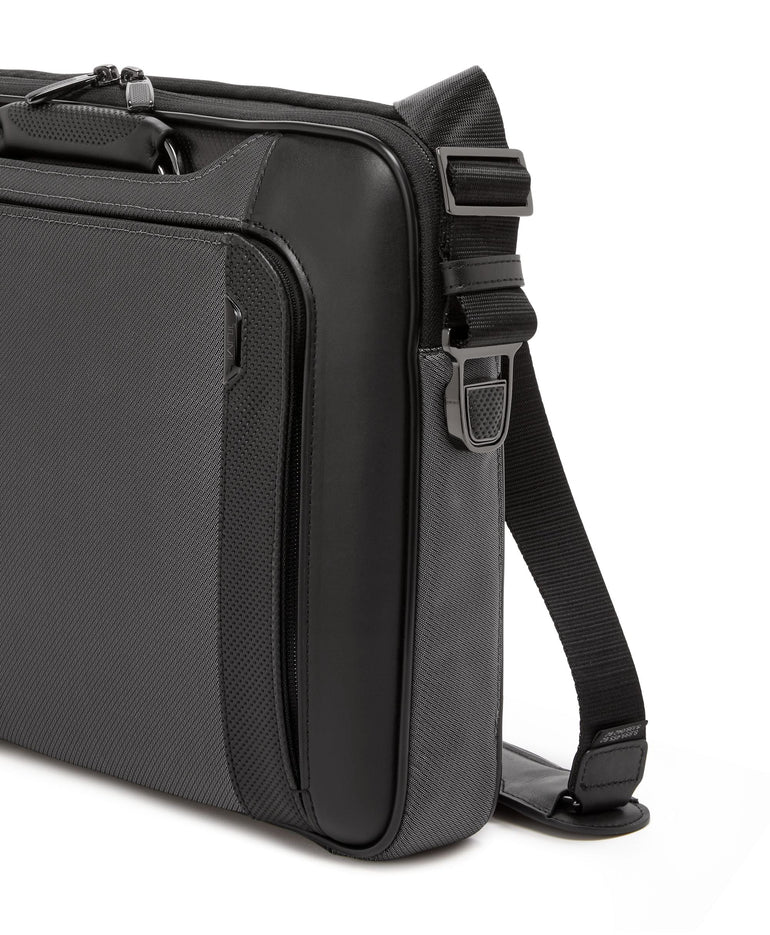 Tumi Arrivé Hannover Slim Brief