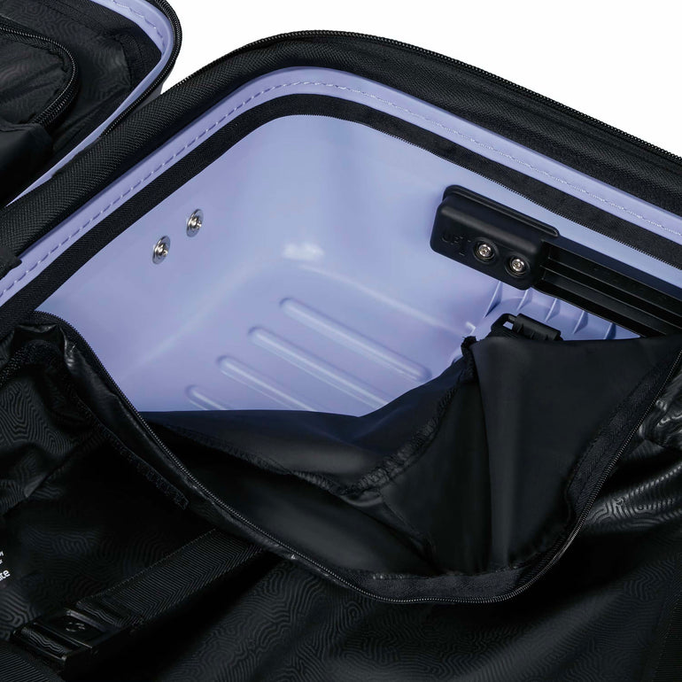 Samsonite Restackd Spinner Medium Expandable Luggage