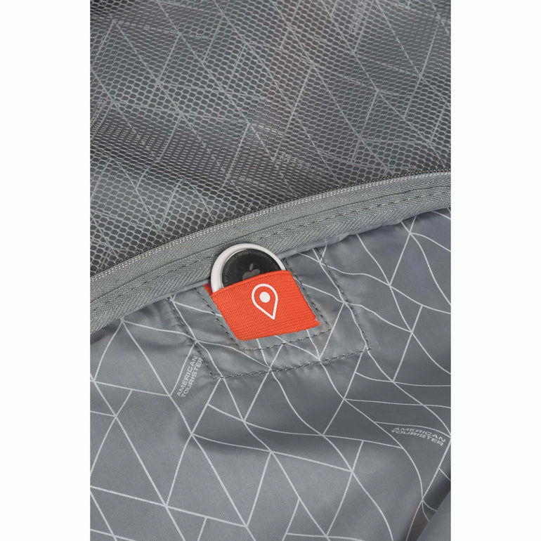 American Tourister Fastforward Expandable Spinner Carry-On Luggage