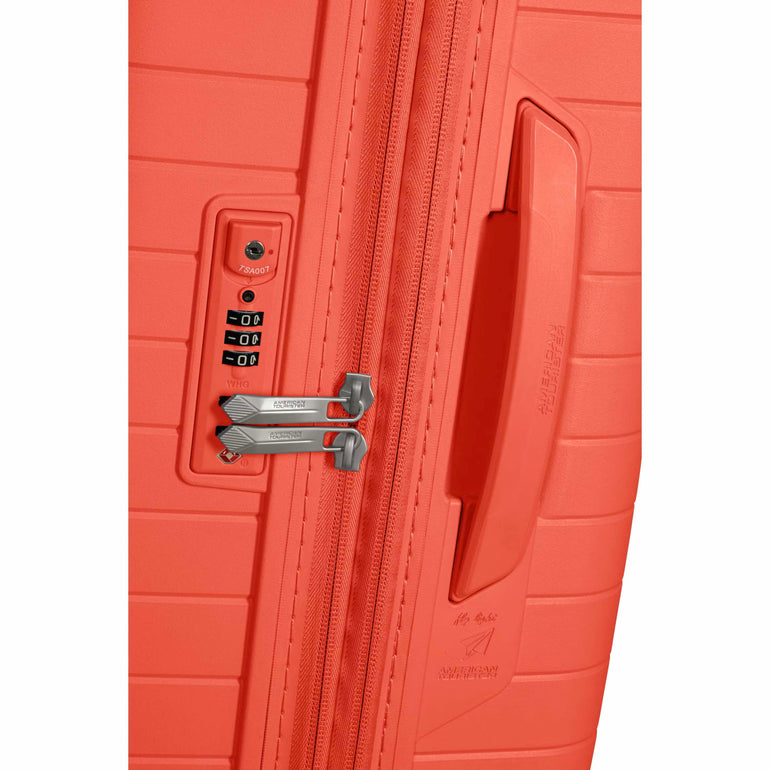 American Tourister Fastforward Expandable Spinner Large Luggage