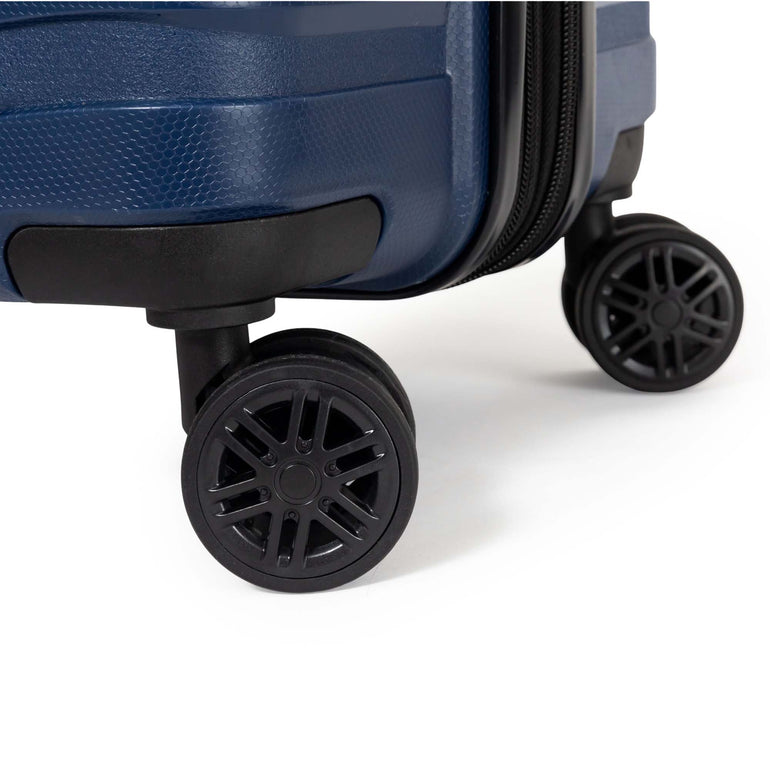 Explorer Wave Medium Expandable Spinner Luggage