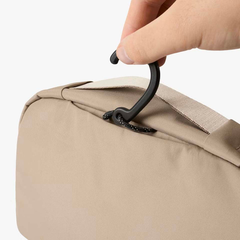 Bellroy Hanging Toiletry Kit