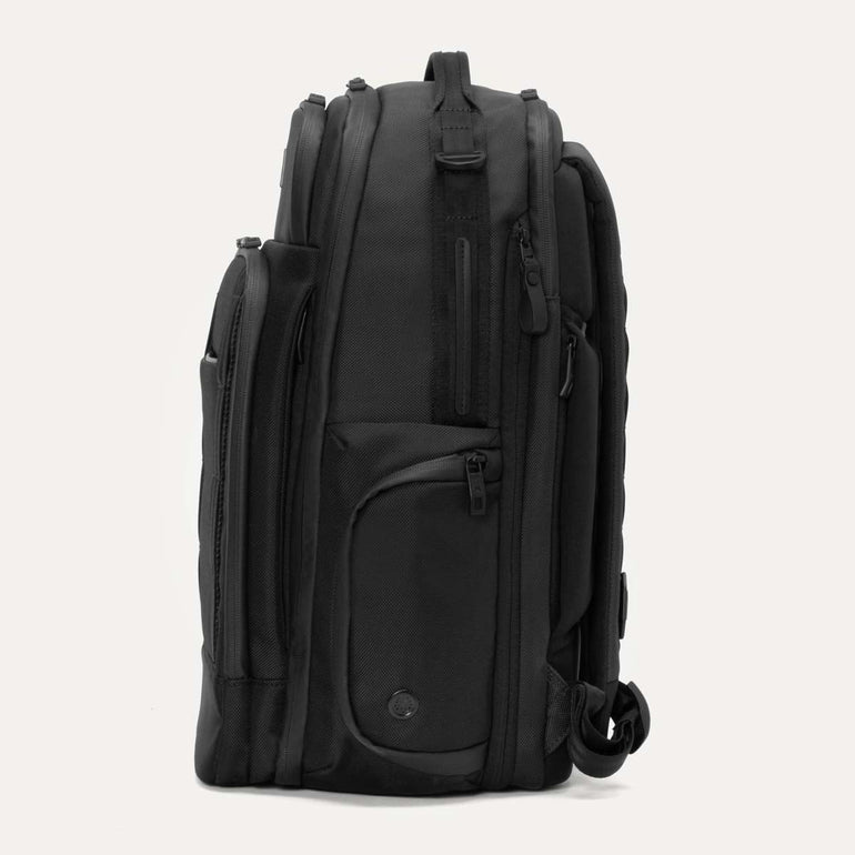 Travelpro Altitude Large Expandable Laptop Backpack 30-36L