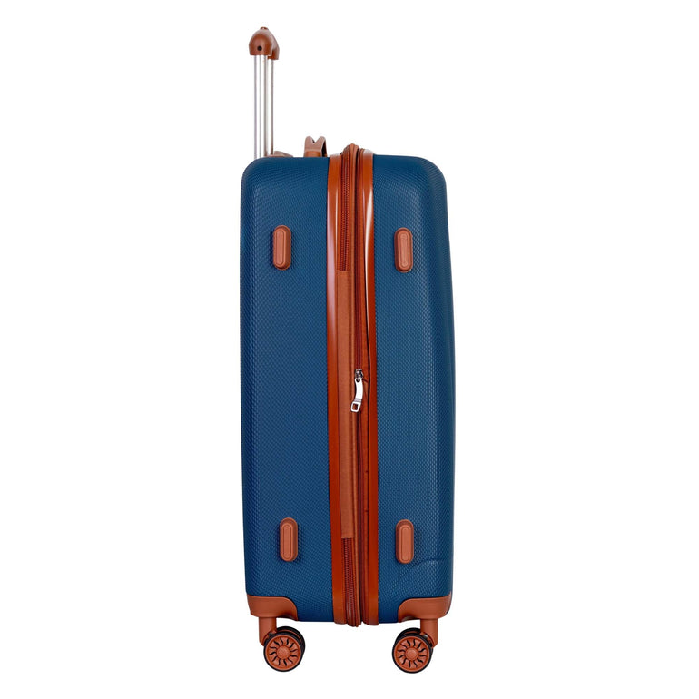 Explorer First Class Expandable Medium Luggage