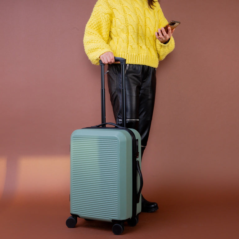 Jetstream 3-Piece Carry-On Luggage & Packing Cube Set