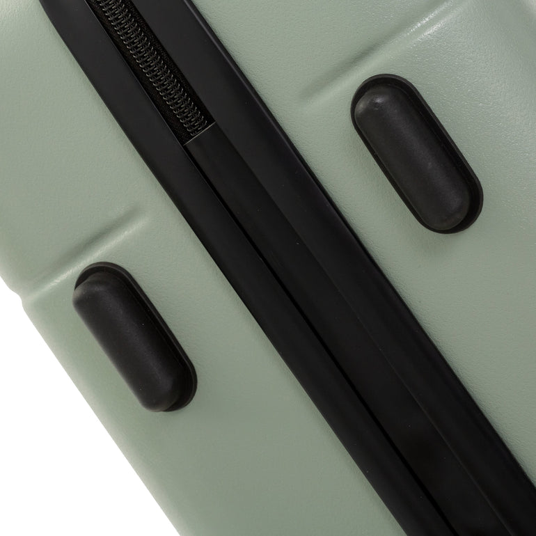 Premier Retreat 2-Piece Hardside Luggage Set (18" & 26")