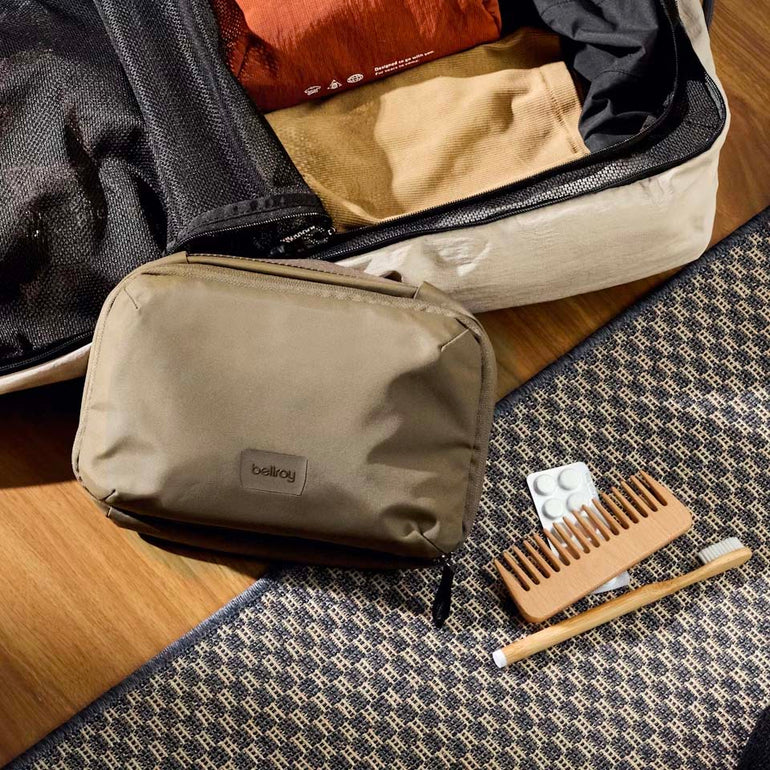 Bellroy Hanging Toiletry Kit