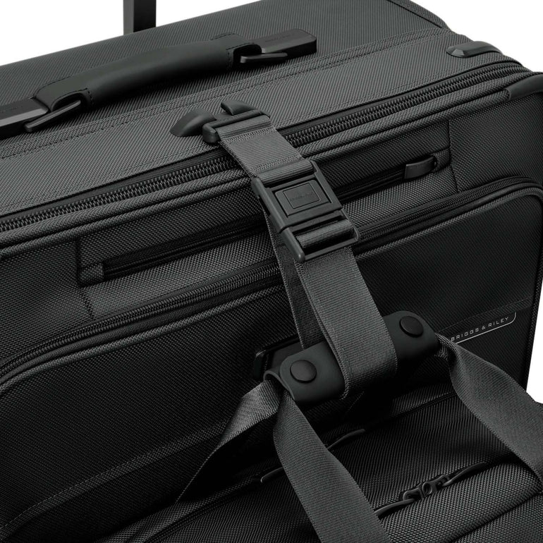 Briggs & Riley Baseline Compact Checked Medium Expandable Spinner Luggage