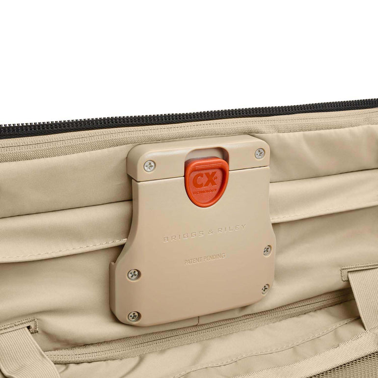 Briggs & Riley Baseline Compact Checked Medium Expandable Spinner Luggage