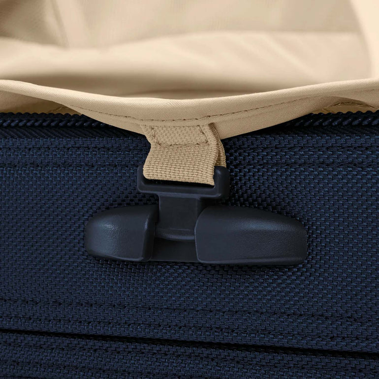 Briggs & Riley Baseline Compact Checked Medium Expandable Spinner Luggage