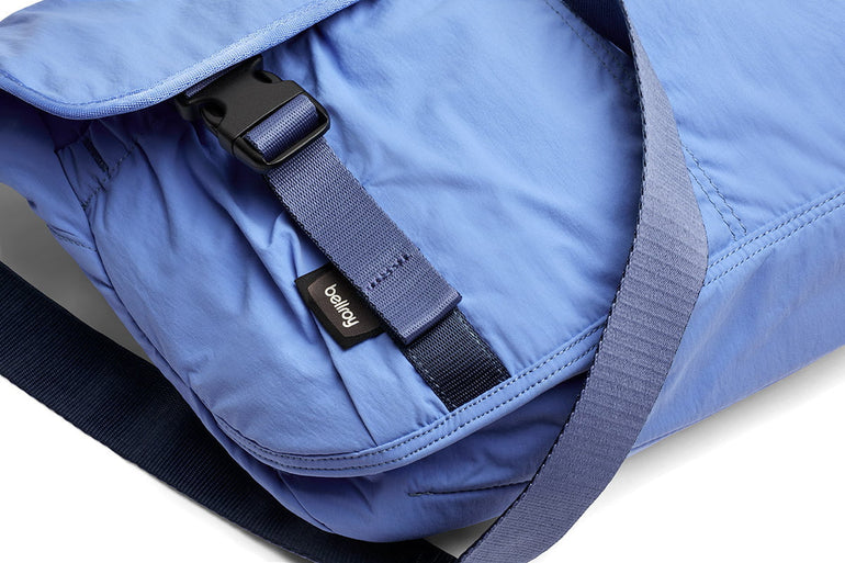 Bellroy Cinch Messenger Bag