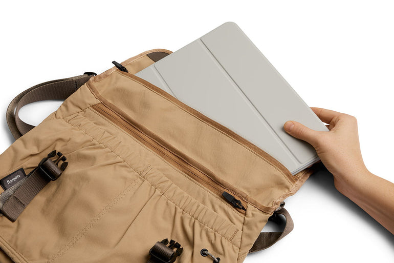 Bellroy Cinch Messenger Bag