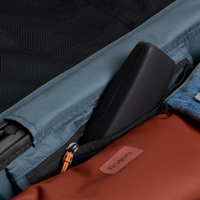 Bellroy Transit Check-In Medium Luggage