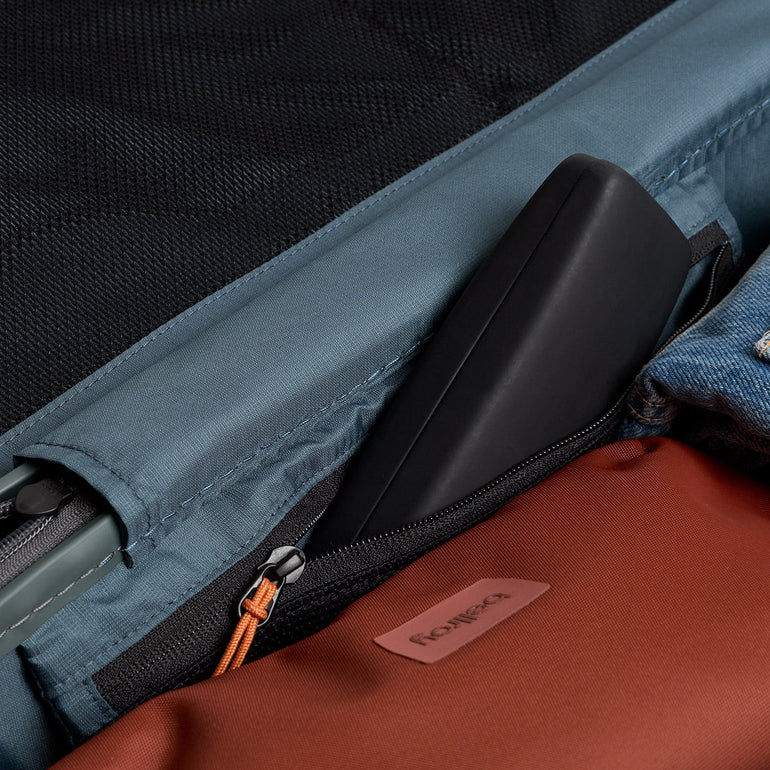 Bellroy Transit Check-In Medium Luggage