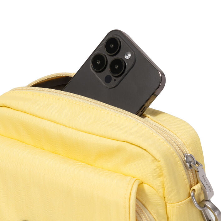 Baggallini Coastal Flip Lock Sac pour appareil photo bandoulière