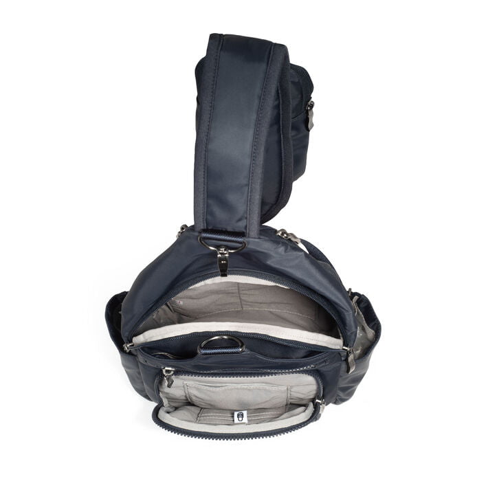 Baggallini Central Park Large Sling