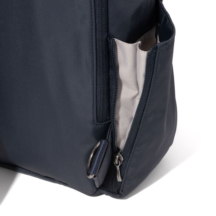 Baggallini Central Park Large Sling