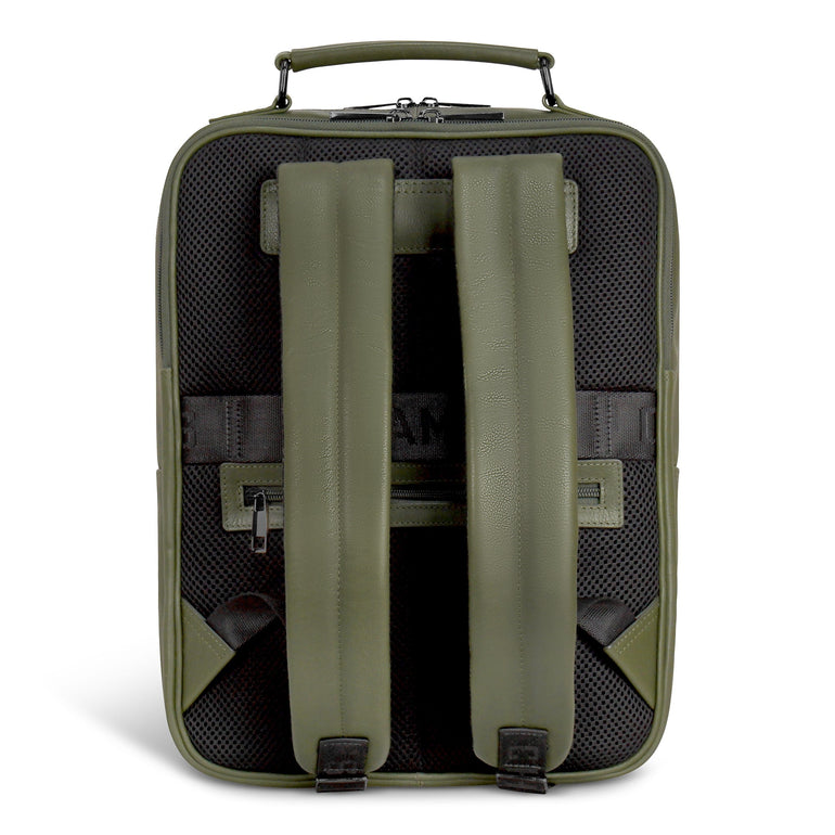 Champs Onyx Leather Compact Backpack