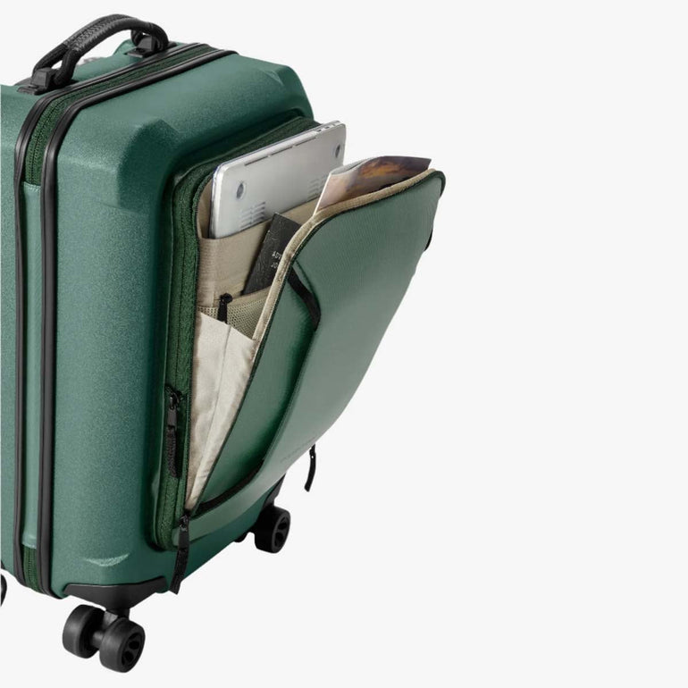 Eagle Creek Tarmac 4-Wheel Carry-On Luggage