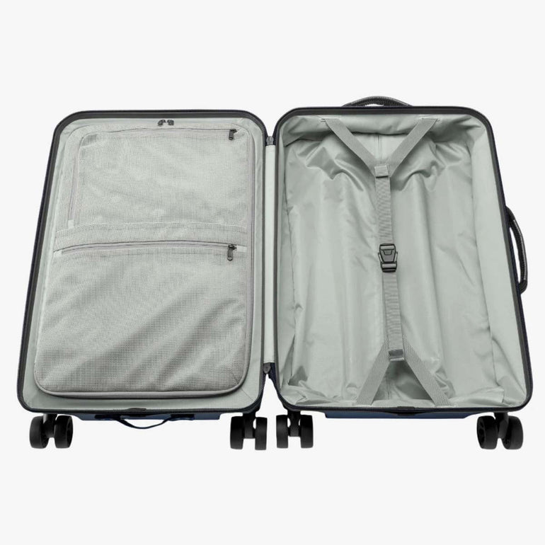 Eagle Creek Tarmac 4-Wheel 26" Medium Luggage