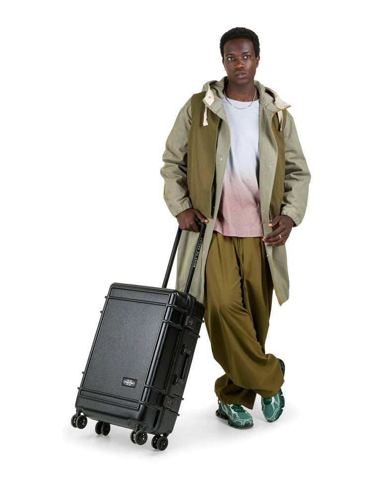 Eastpak Resist'R Case M - Brushed Black