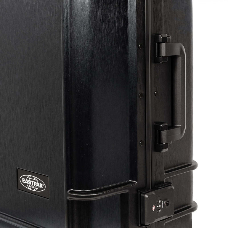 Eastpak Resist'R Case M - Brushed Black