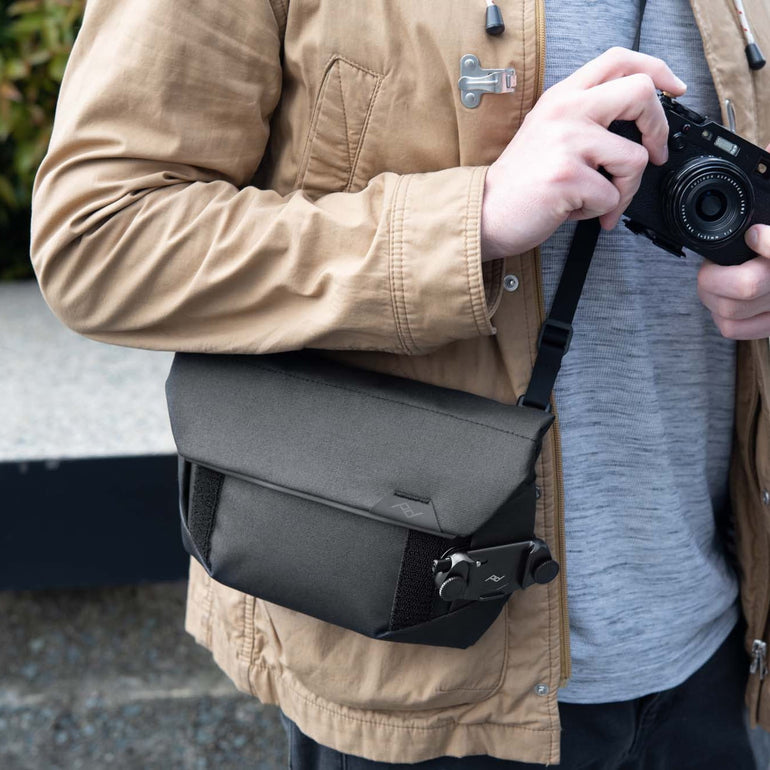 Peak Design Field Pouch V2