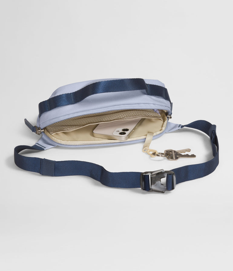 The North Face Women’s Isabella Hip Pack - Dusty Periwinkle Dark Heather/Shady Blue/Summit Navy