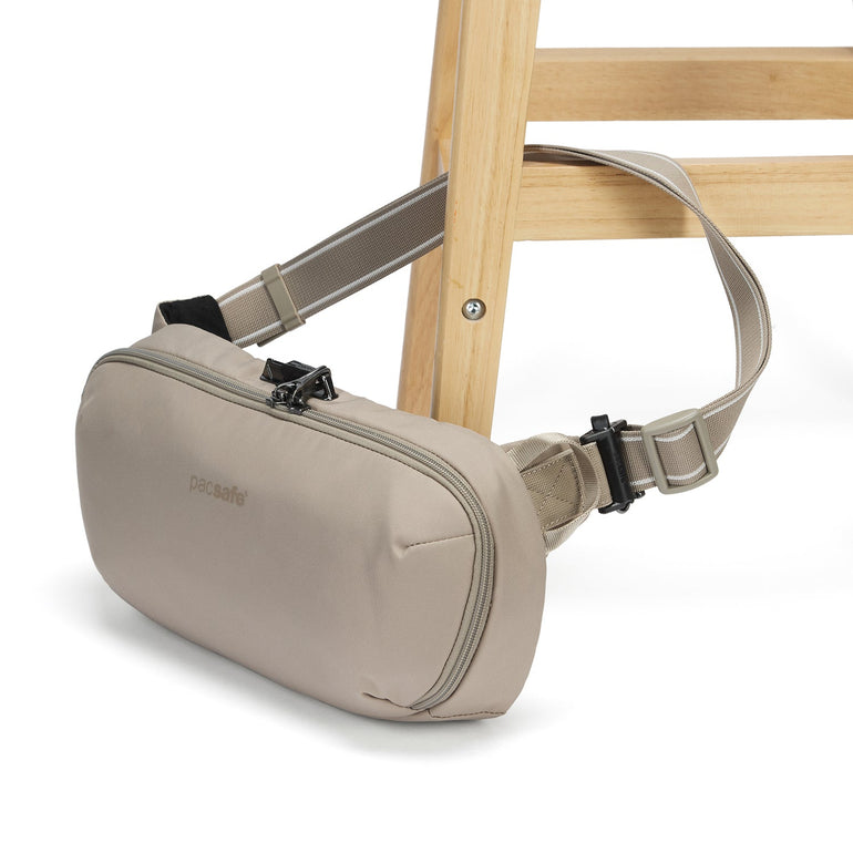 Pacsafe Metrosafe X Anti-Theft Urban Sling