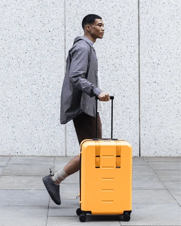 Db Ramverk Check-in Luggage Medium