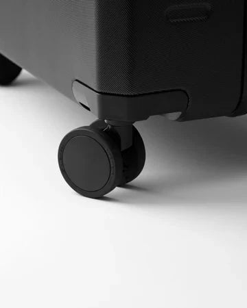 Db Ramverk Carry-On Luggage