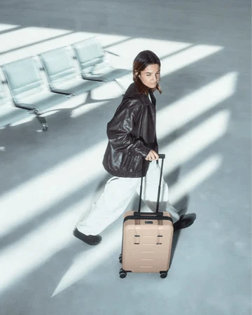 Db Ramverk Carry-On Luggage