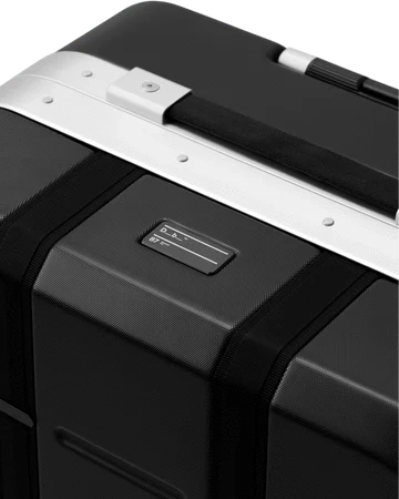Db Ramverk Pro Check-in Luggage Large