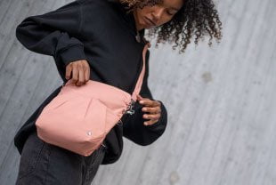 Baggallini Modern Everywhere Slim Crossbody Canada Luggage Depot Baggallini Modern Everywhere Slim Crossbody Canada Luggage Depot