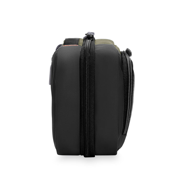 Briggs & Riley ZDX Hanging Toiletry Kit