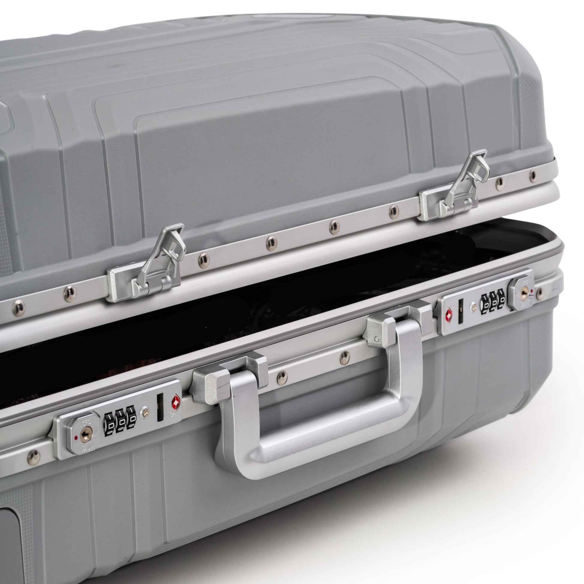 Air Canada Luggage Air Canada Strata 20” Carry-On Luggage