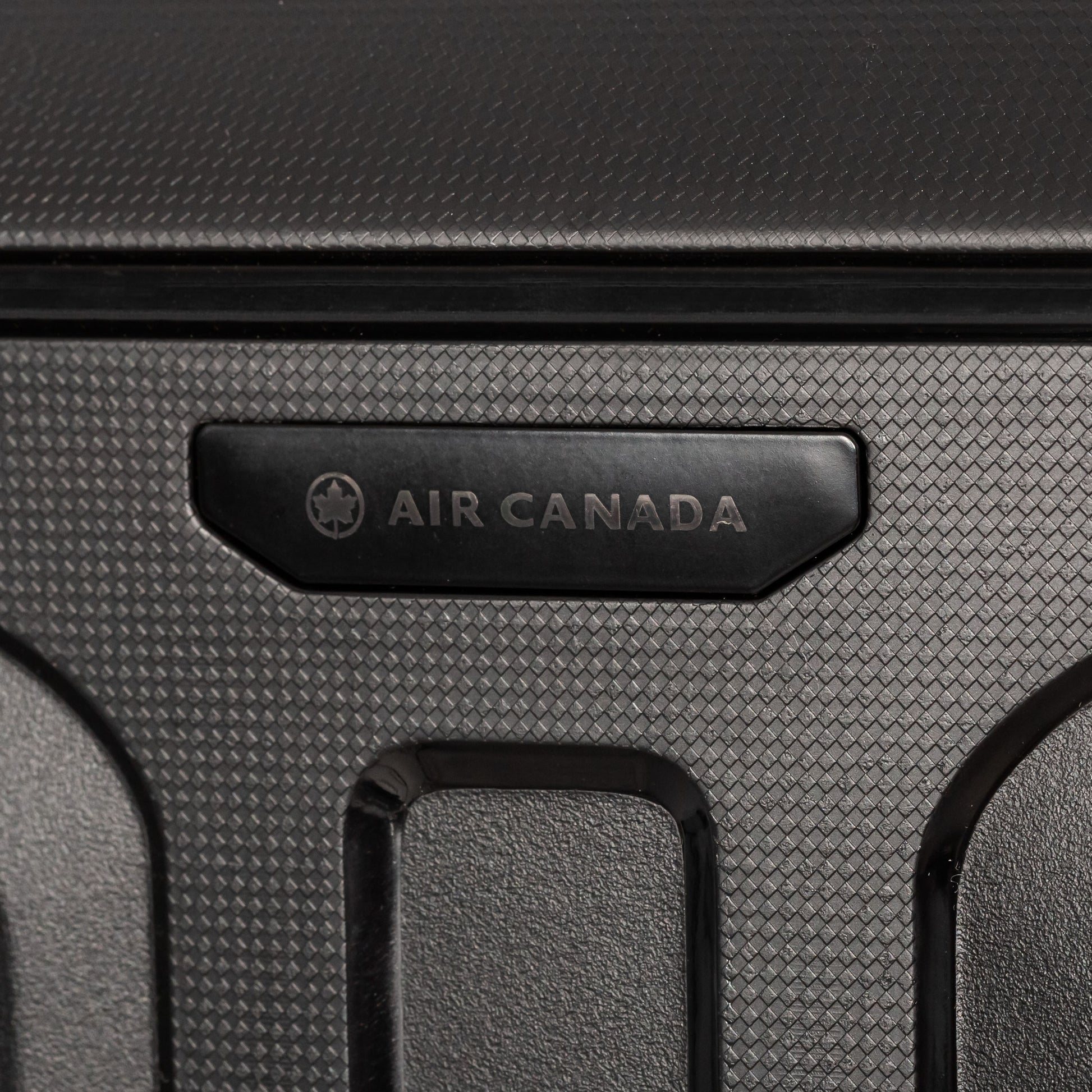 Air Canada Luggage Air Canada Strata 28” Large Luggage