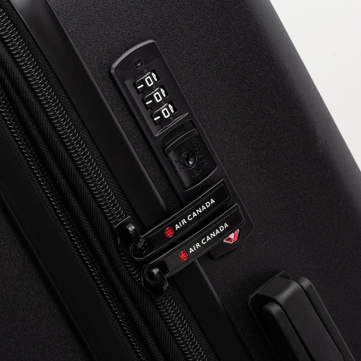 Air Canada Luggage Air Canada True North Expandable Spinner Medium Luggage