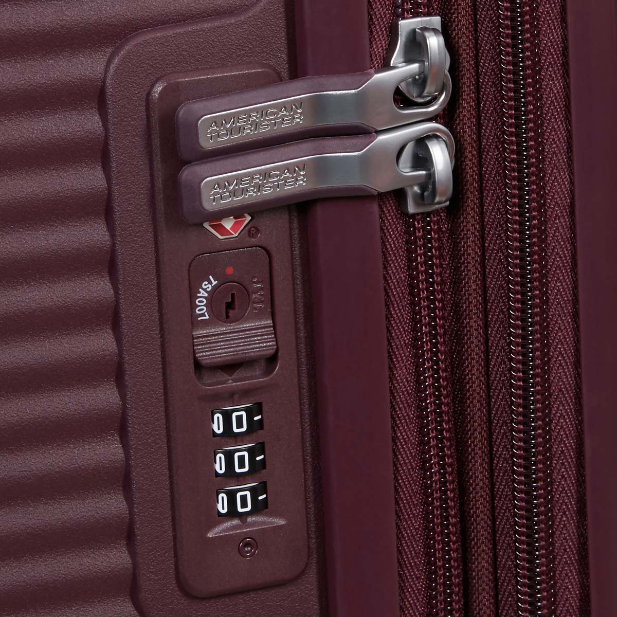 American Tourister Luggage American Tourister Curio Spinner Carry-On Expandable Luggage