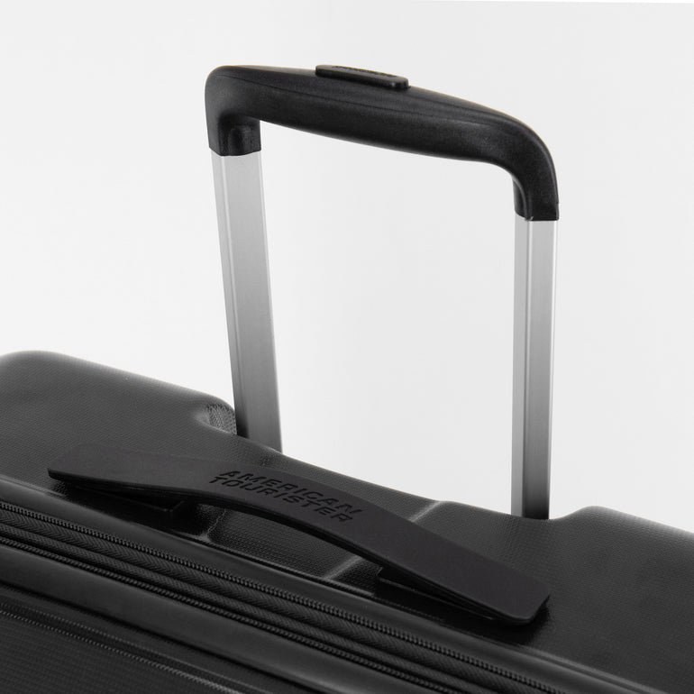 American Tourister Luggage American Tourister High Turn Spinner 2-Piece Luggage Set (Carry-On & Medium)