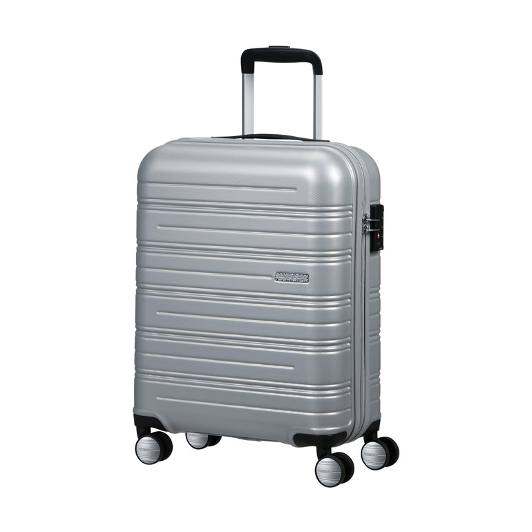 American Tourister Luggage American Tourister High Turn Spinner 2-Piece Luggage Set (Carry-On & Medium)