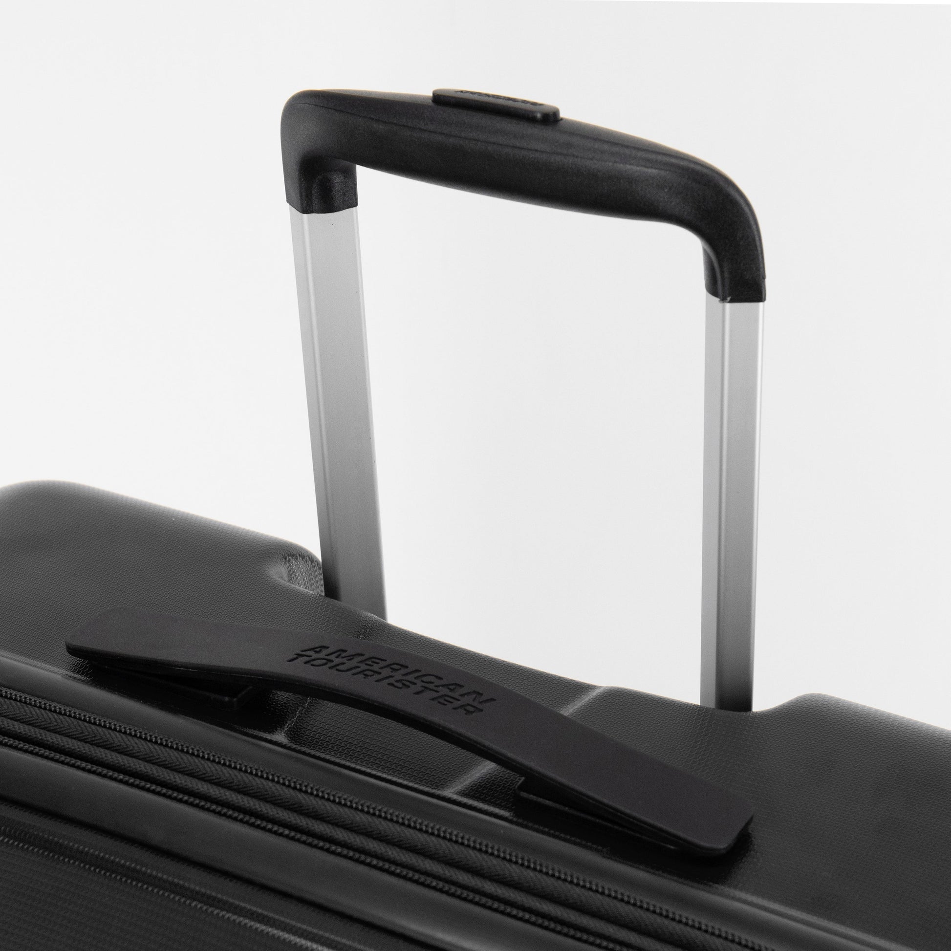American Tourister Luggage American Tourister High Turn Spinner Expandable Medium Luggage